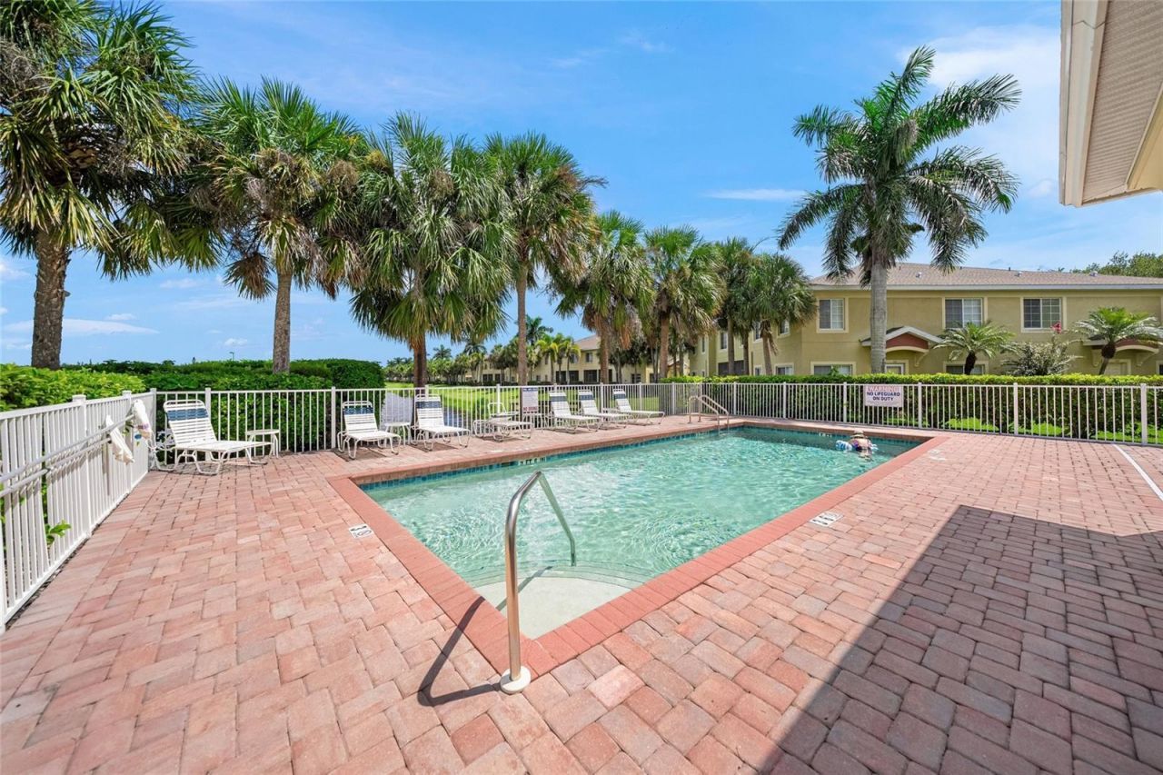 3511 45th Terrace W, Unit 102, Bradenton, FL 34210 Photo