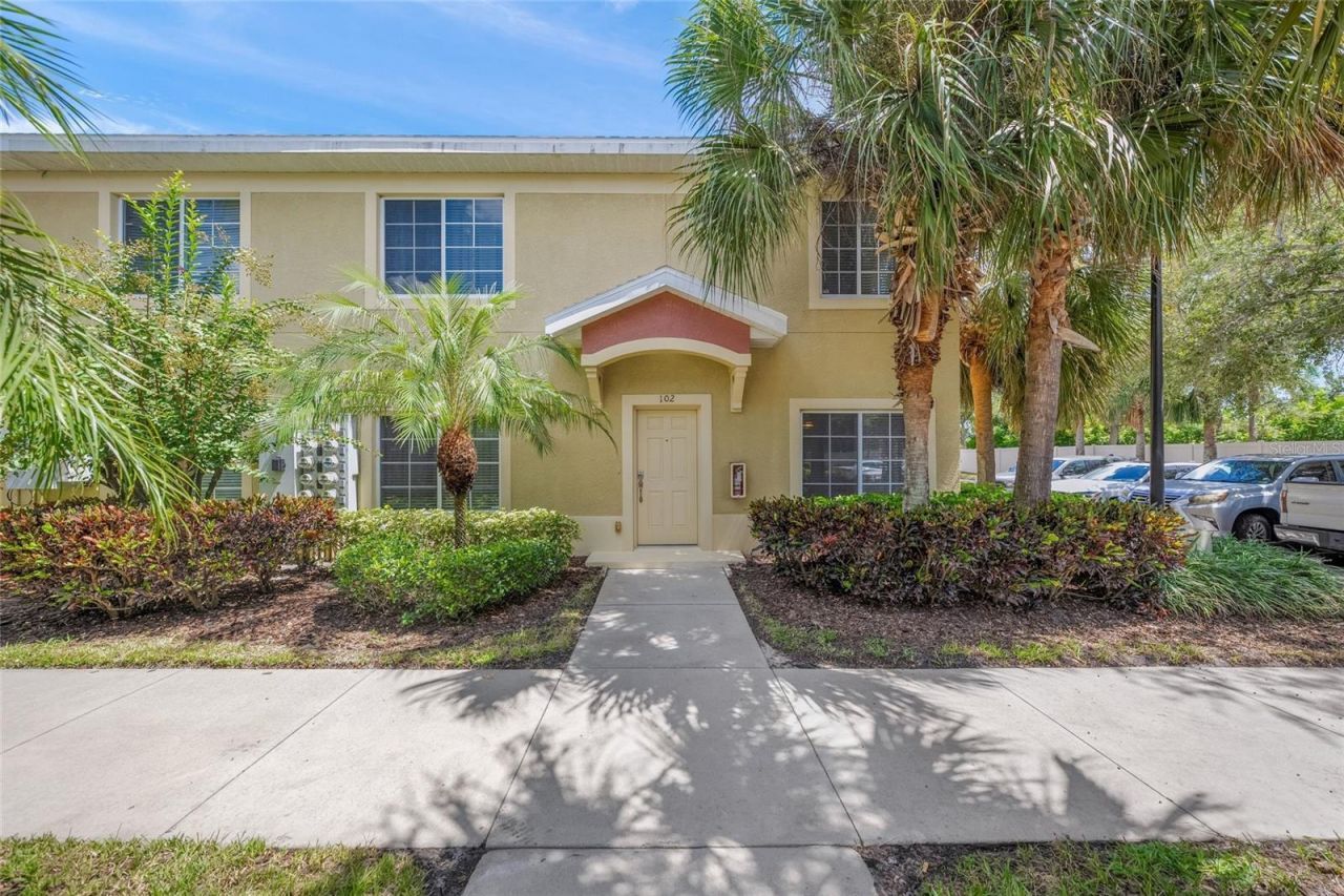 3511 45th Terrace W, Unit 102, Bradenton, FL 34210 Photo