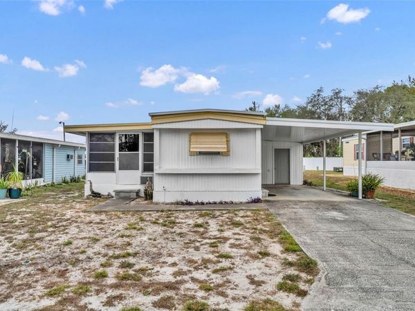 11 HAWAIIAN WAY , LEESBURG, FL 34788