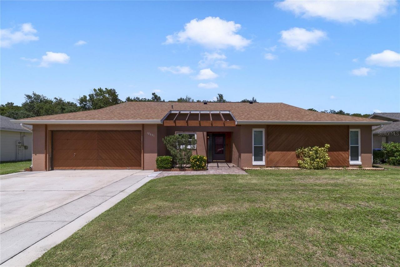 12631 Indiana Woods Lane, Orlando, FL 32824 Main Photo