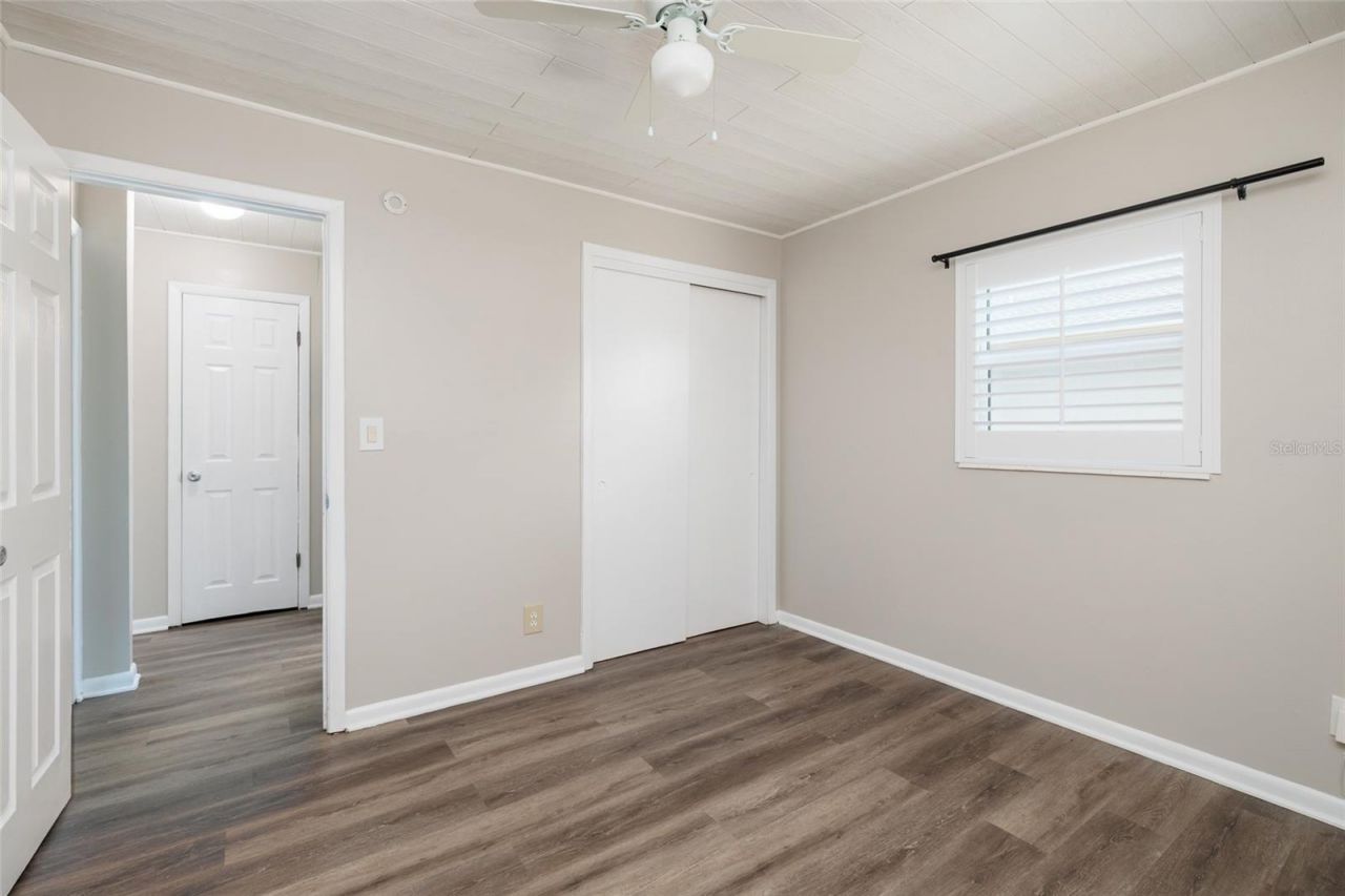 5396 4th Street N, Unit 101, Saint Petersburg, FL 33703 Photo