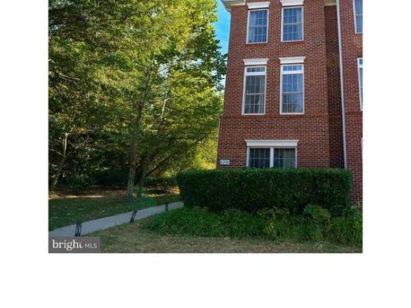 42590 PINE FOREST DRIVE, CHANTILLY, VA 20152