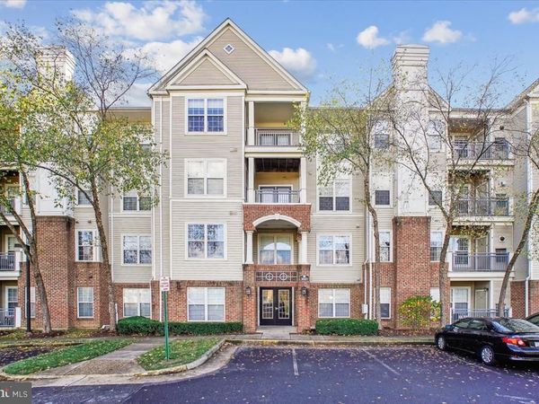 3021 NICOSH CIRCLE, Unit 1401, FALLS CHURCH, VA 22042