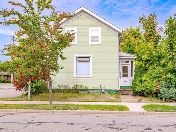 618 FOREST STREET, Wausau, WI 54403