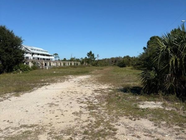 1100 15th Street , Mexico Beach, FL 32456
