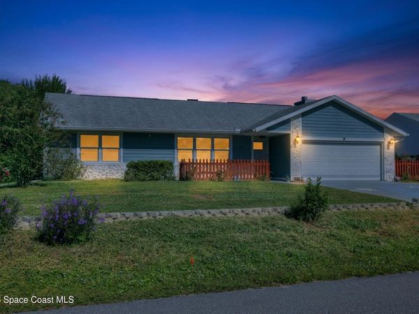 753 Tulip Drive , Sebastian, FL 32958