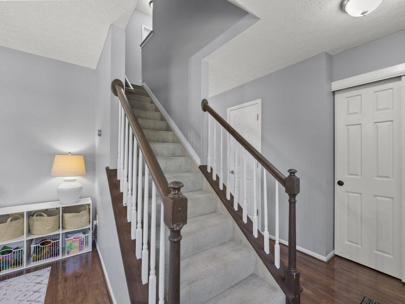 4951 Hilliard Green Drive, Hilliard, OH 43026 Photo 7