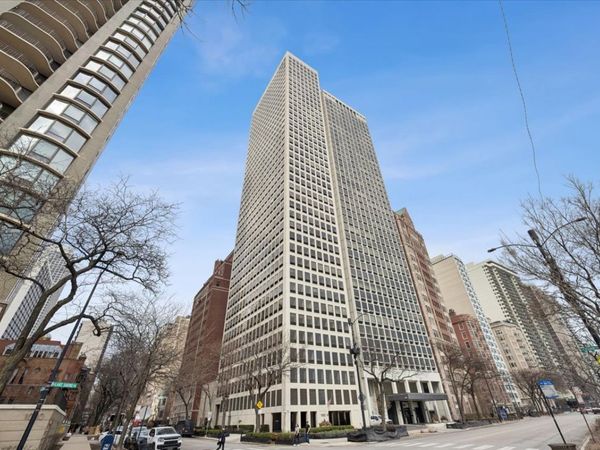 1100 N LAKE SHORE Drive , Unit 7B, Chicago, IL 60611