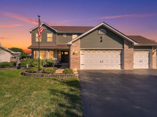 426 Badger Lane, Oswego, IL 60543