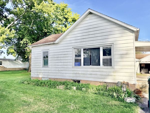 4407 Cleveland Street , Kangley, IL 61364