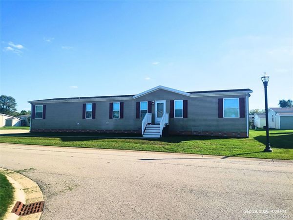 11184 Juniper Ridge Court , Green Oak Township, Mi 48178