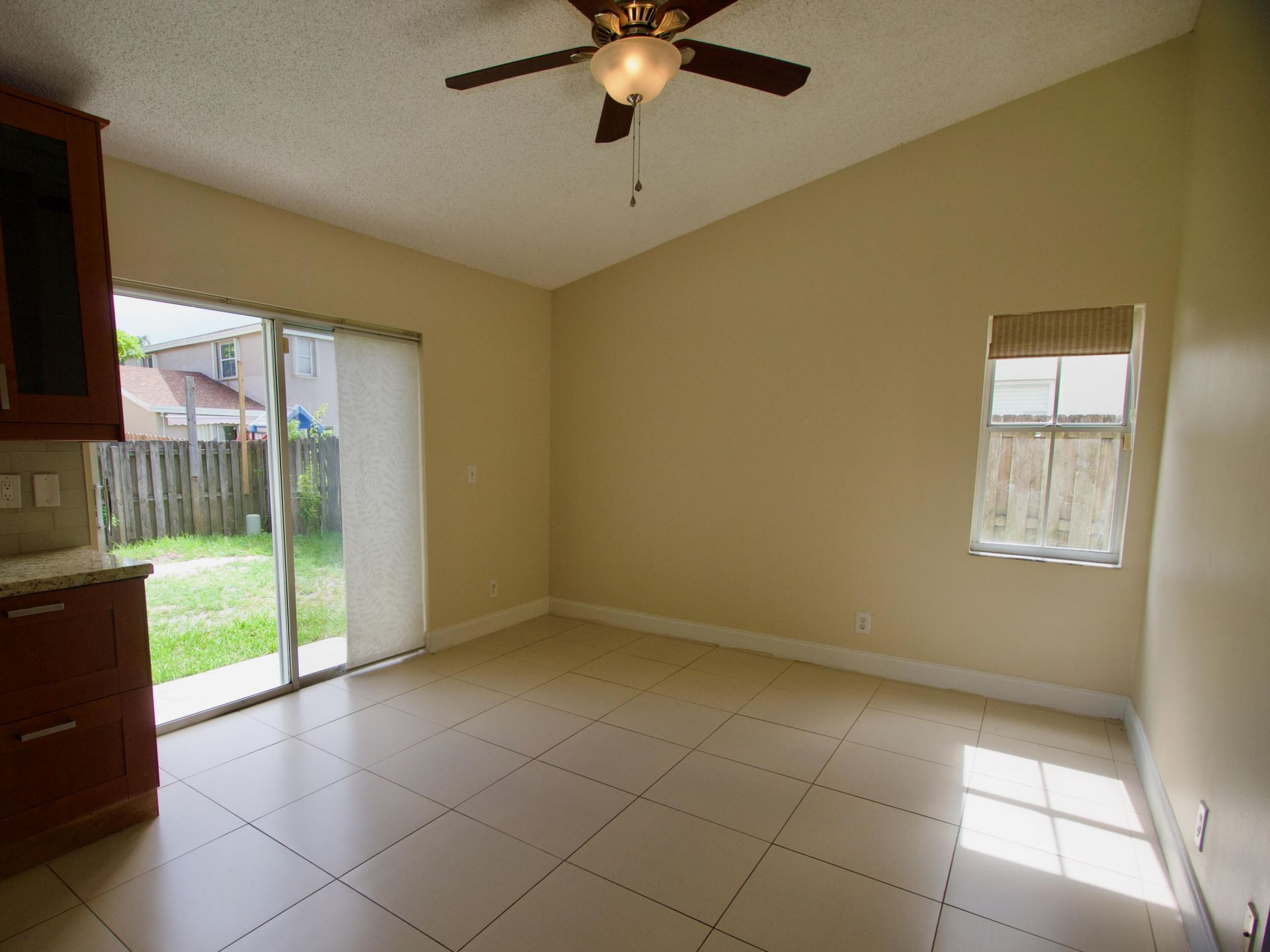 9471 NW 52nd Street, Sunrise, FL 33351 Photo