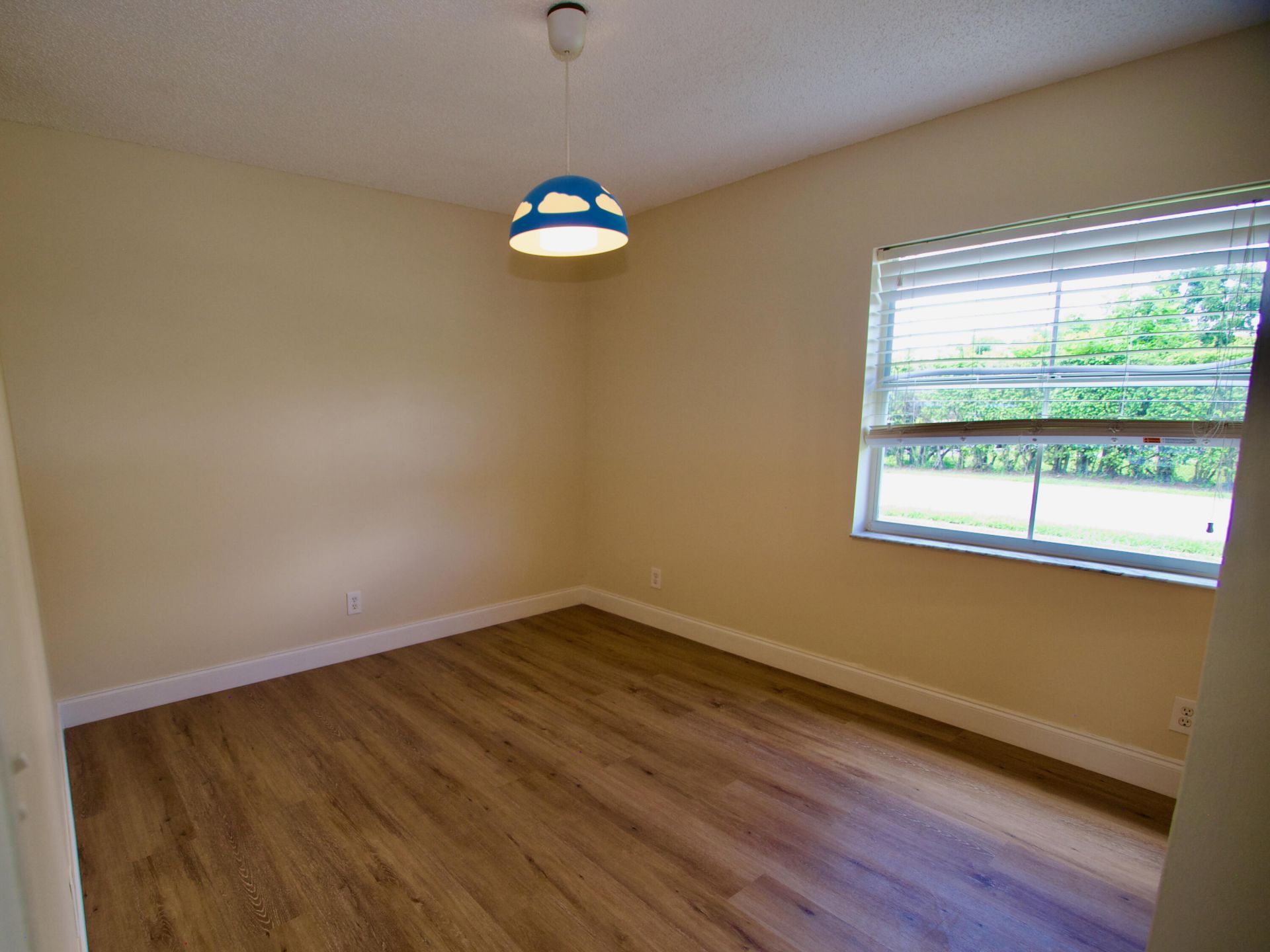 9471 NW 52nd Street, Sunrise, FL 33351 Photo