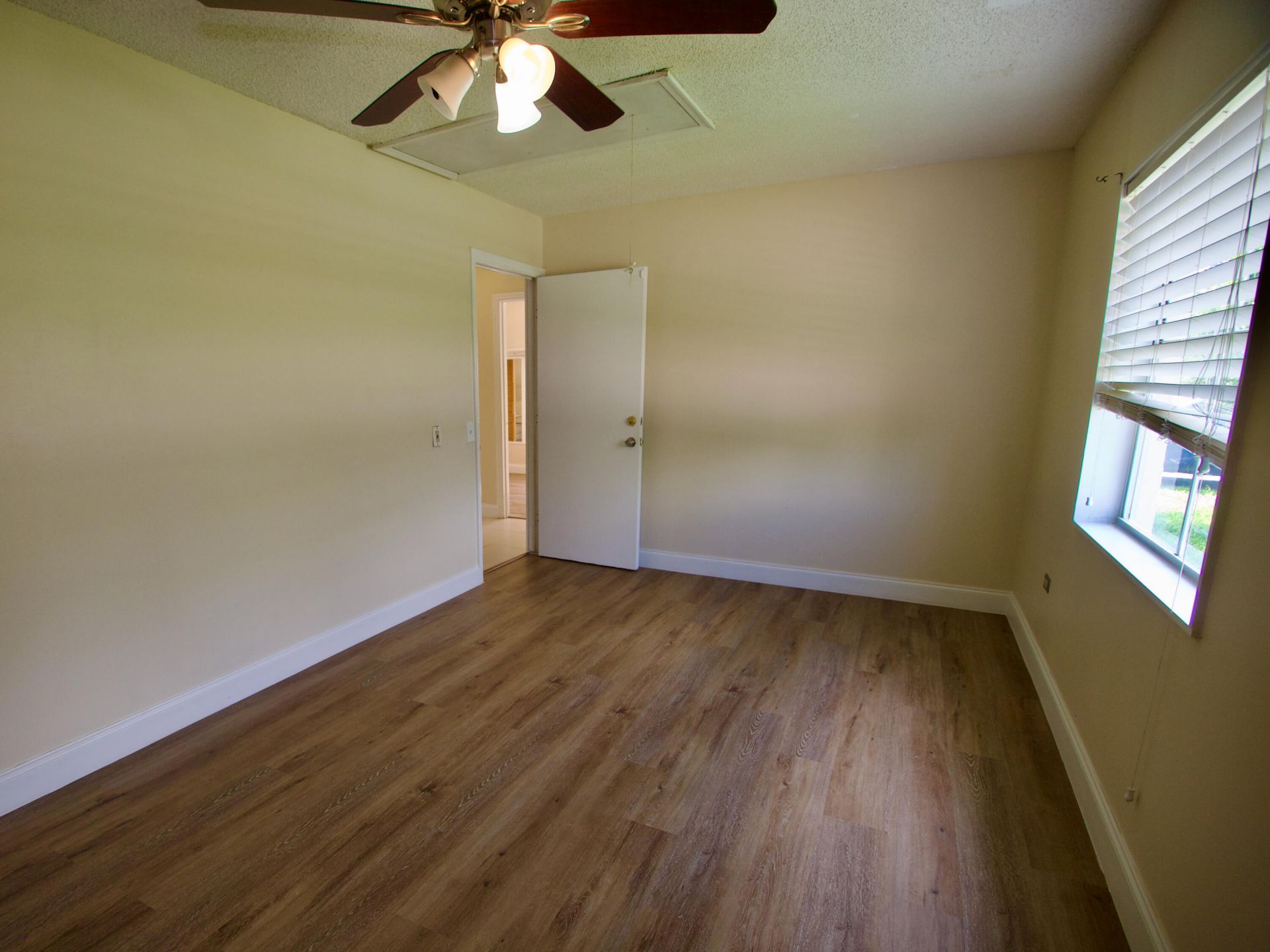 9471 NW 52nd Street, Sunrise, FL 33351 Photo