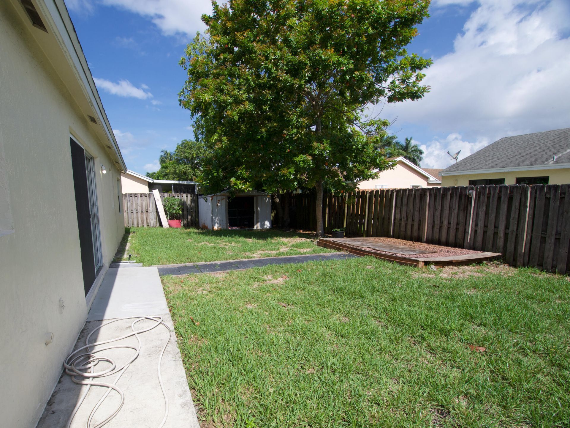 9471 NW 52nd Street, Sunrise, FL 33351 Photo