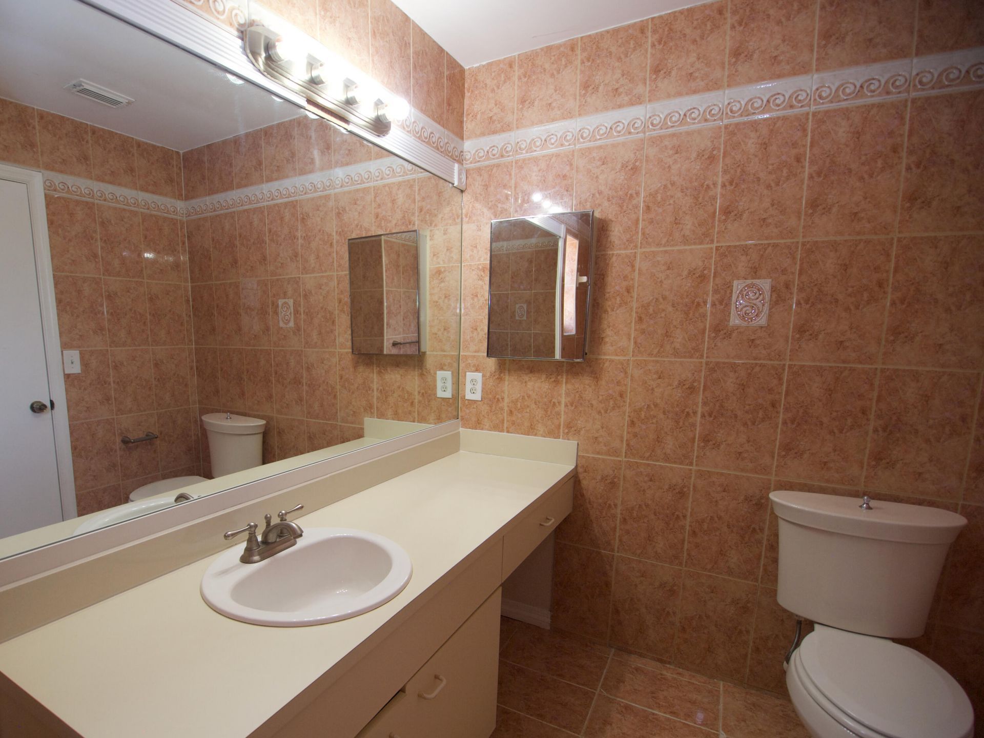 9471 NW 52nd Street, Sunrise, FL 33351 Photo