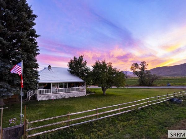 3449 2700 N, MOORE, ID 83255