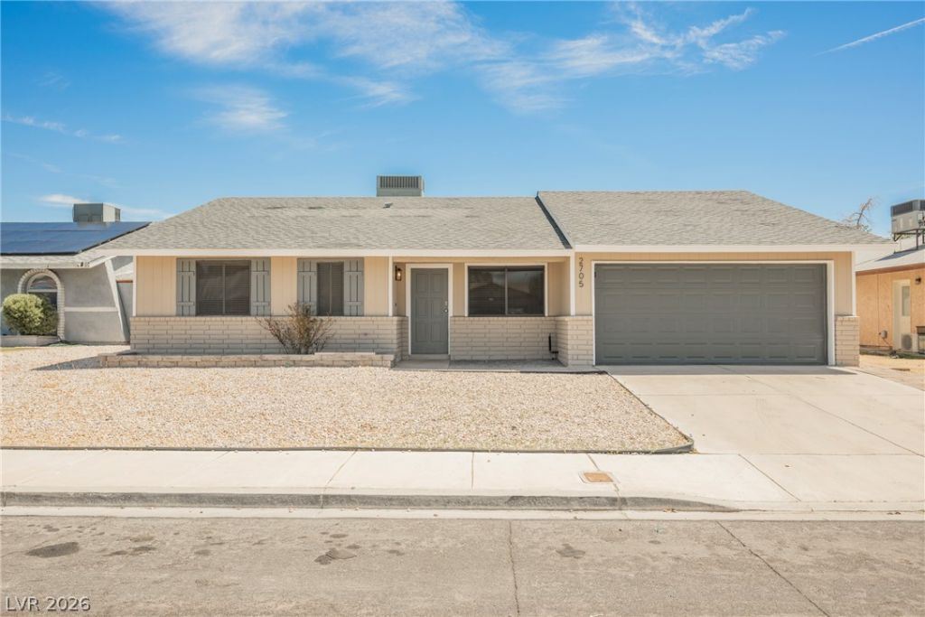 2705 Valparaiso Street, Las Vegas, NV 89108 Main Photo