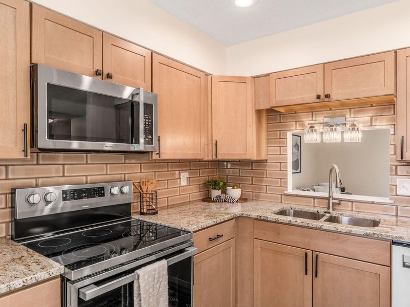 2897 Freedom Trail, Reynoldsburg, OH 43068 Photo 13