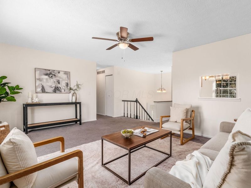 2897 Freedom Trail, Reynoldsburg, OH 43068 Photo 7