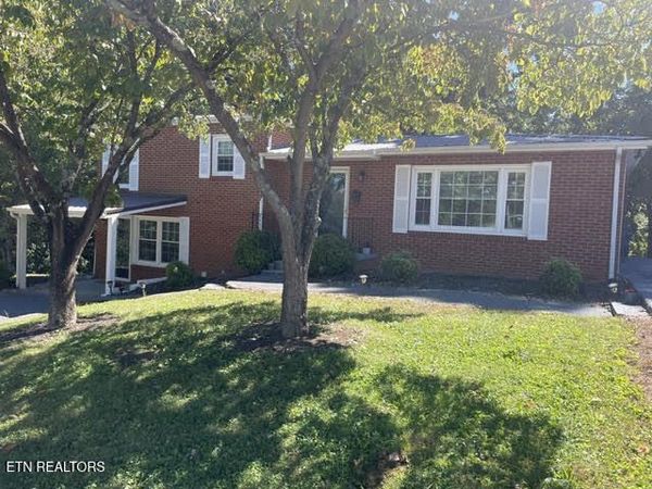 460 Ash St, Morristown, TN 37813