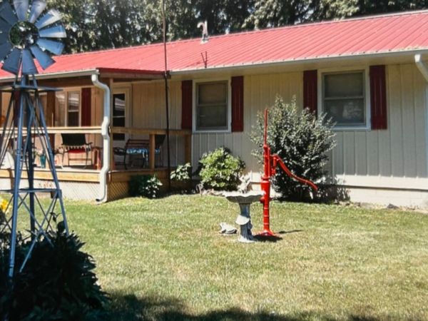 28155 Skaggs Street , Seligman, MO 65745