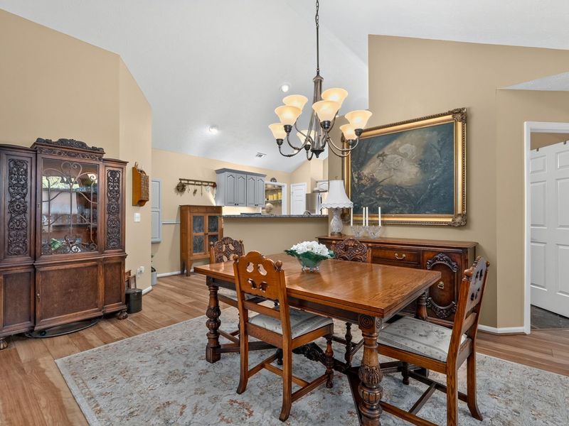 9088 Timberbrook Lane, Unit B, Florence, KY 41042 Photo 10