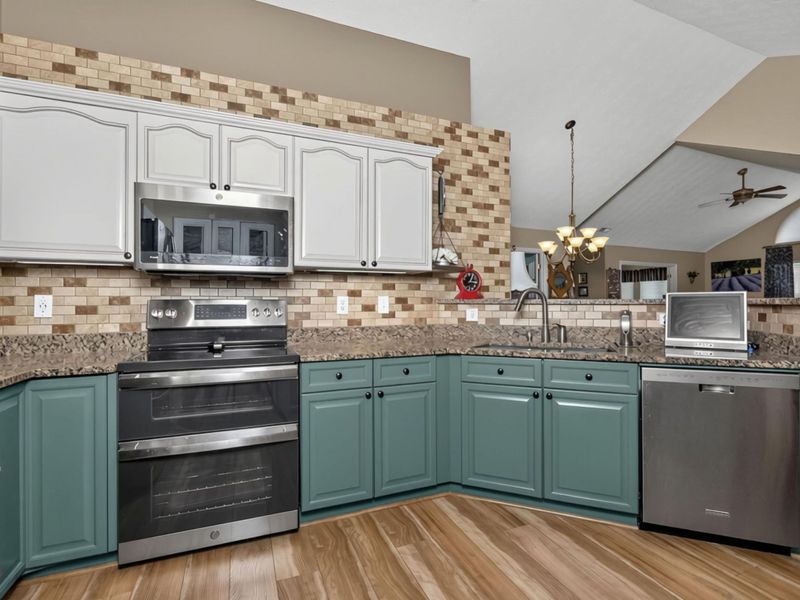 9088 Timberbrook Lane, Unit B, Florence, KY 41042 Photo 12