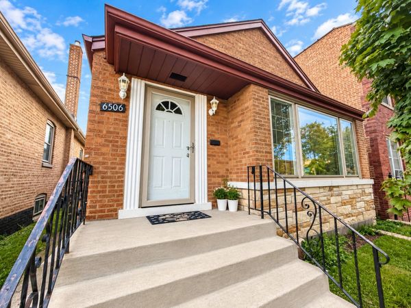 6506 S Keating Avenue , Chicago, IL 60629