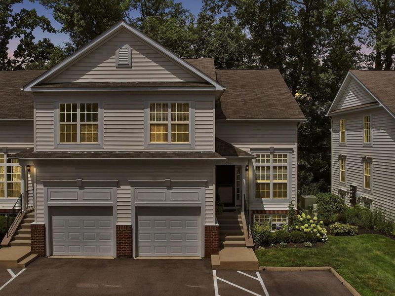 6200 Joes Hopper Road, Columbus, OH 43230 Photo 2
