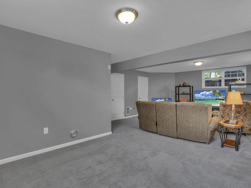 6200 Joes Hopper Road, Columbus, OH 43230 Photo 35