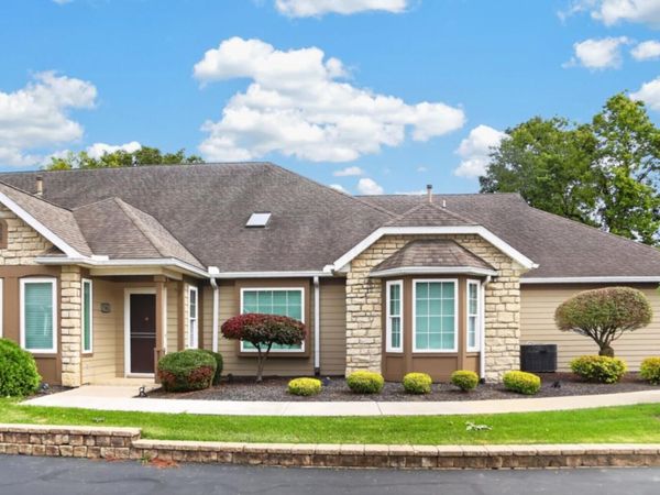 708 Knolls Drive , Mount Vernon, OH 43050