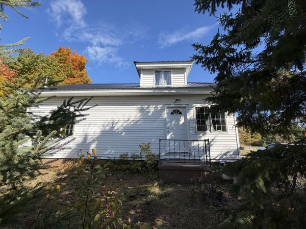12877 M-129, Sault Ste Marie, MI 49783