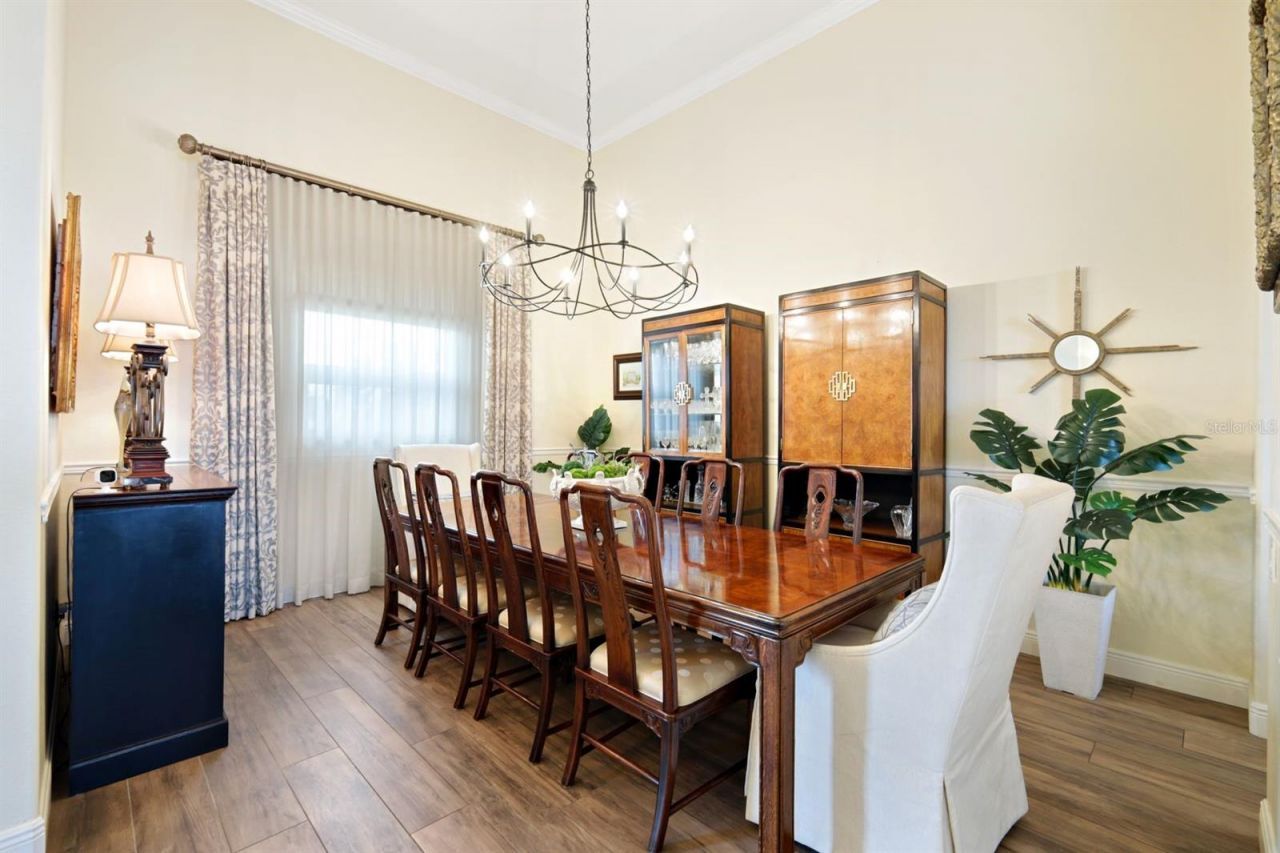 2047 SE 28th Terrace, Cape Coral, FL 33904 Photo