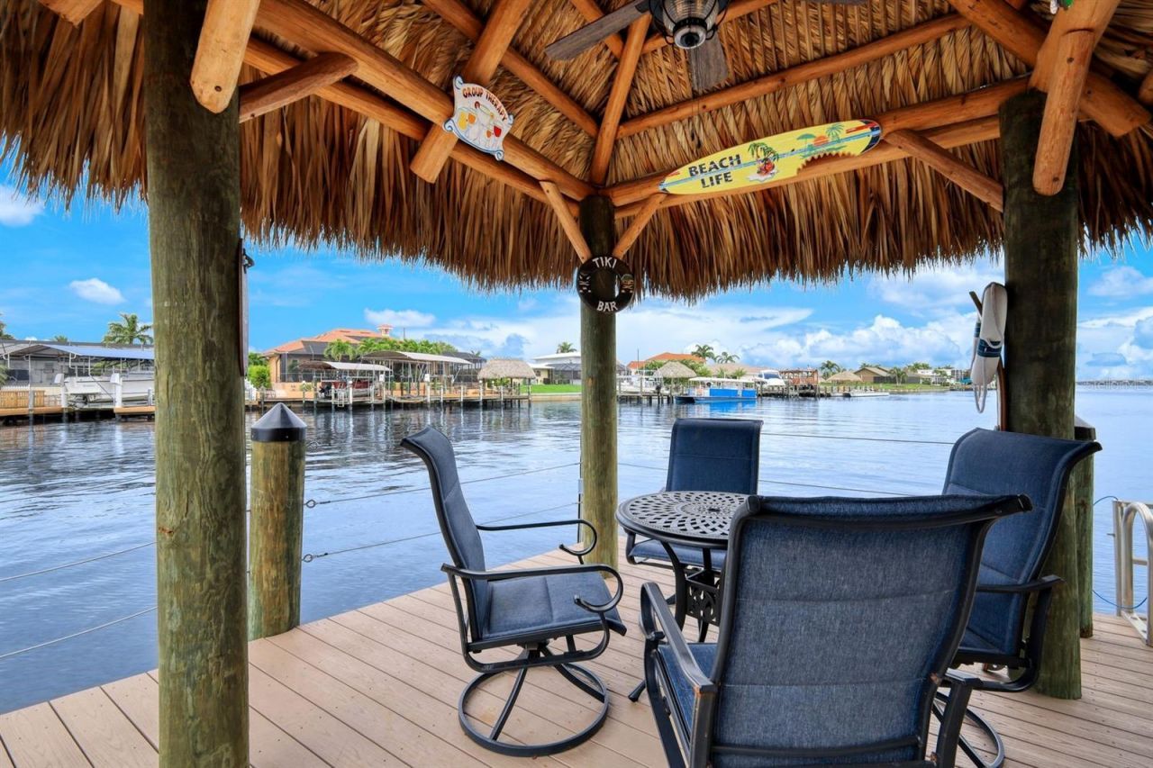 2047 SE 28th Terrace, Cape Coral, FL 33904 Photo