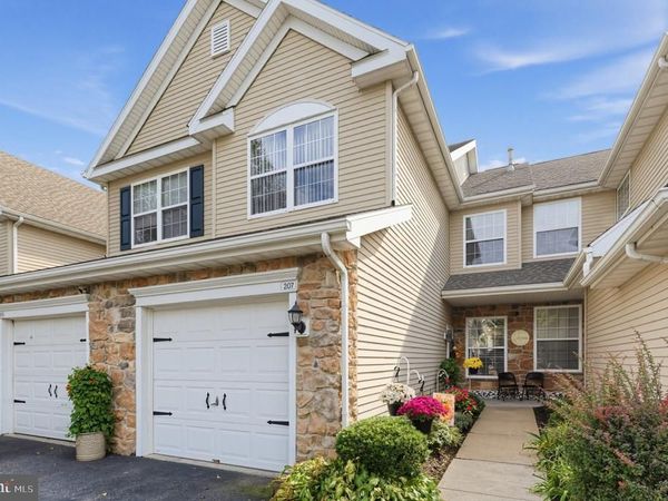207 LAUREL COURT, MORGANTOWN, PA 19543