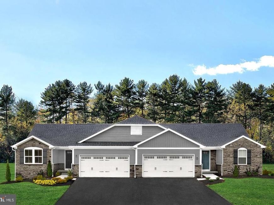 724 Mina Circle , Greencastle, PA 17225 Main Photo