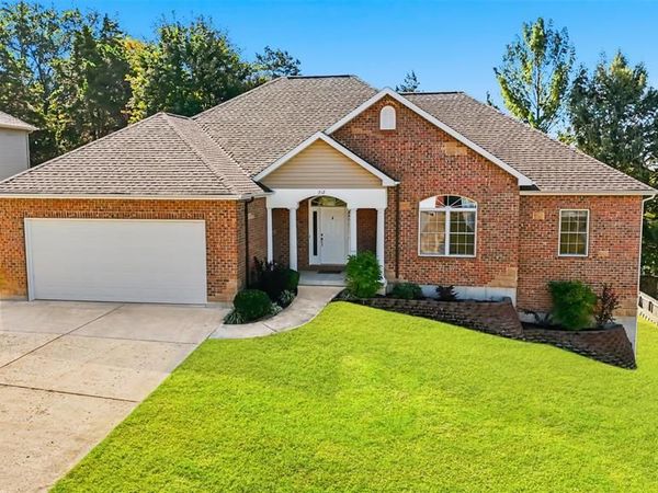 212 Walnut Street, New Haven, MO 63068