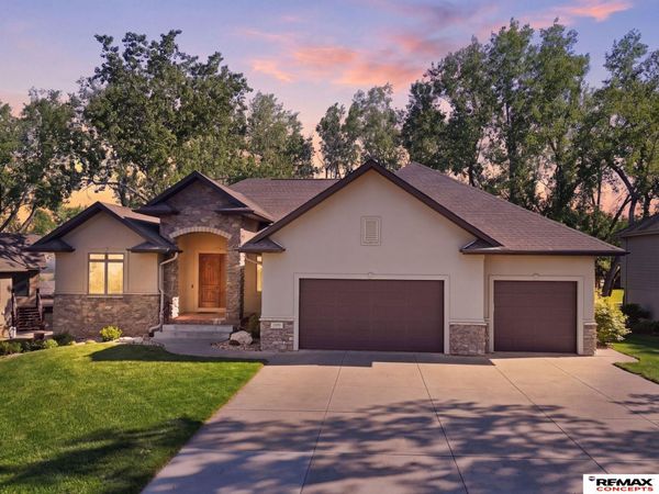 1340 W Ridge Way, Ashland, NE 68003