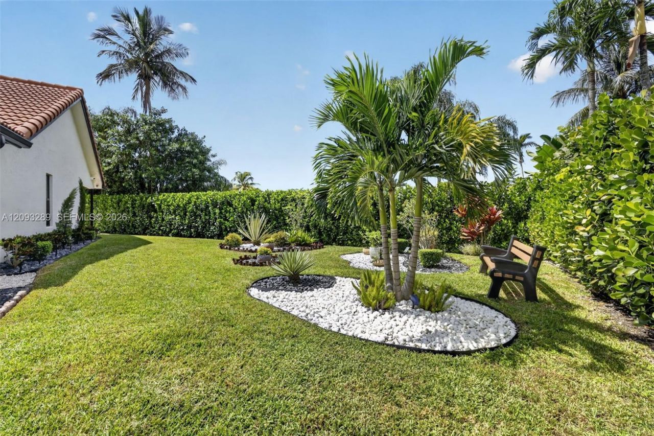 981 SW 126th Way, Davie, FL 33325 Photo