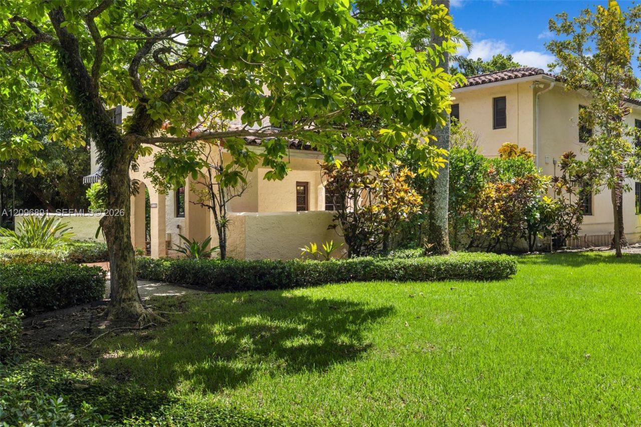 1140 Asturia Ave, Coral Gables, FL 33134 Photo