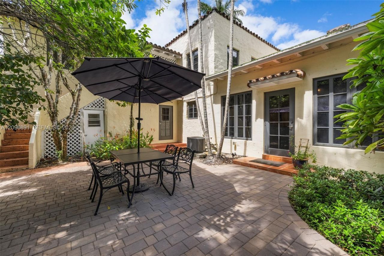1140 Asturia Ave, Coral Gables, FL 33134 Photo