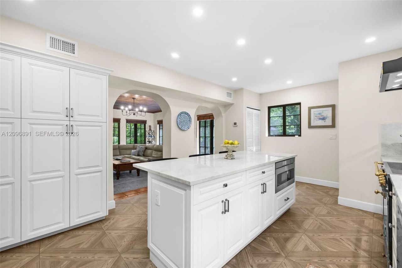 1140 Asturia Ave, Coral Gables, FL 33134 Photo