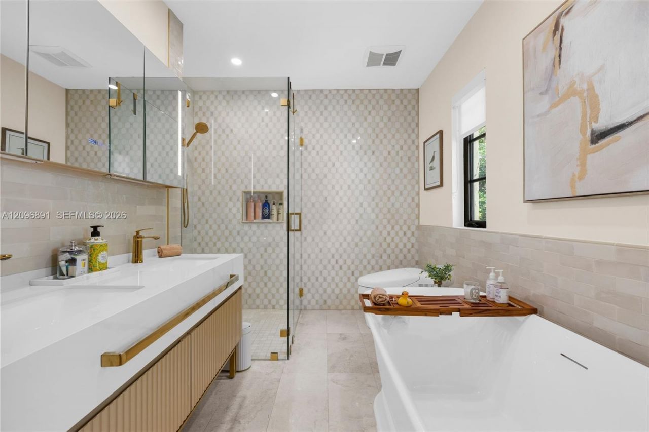 1140 Asturia Ave, Coral Gables, FL 33134 Photo