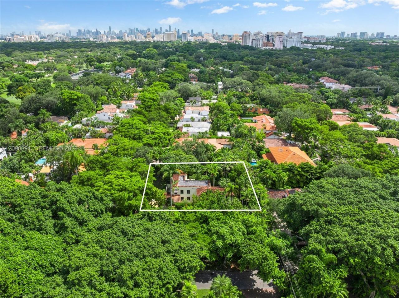 1140 Asturia Ave, Coral Gables, FL 33134 Photo