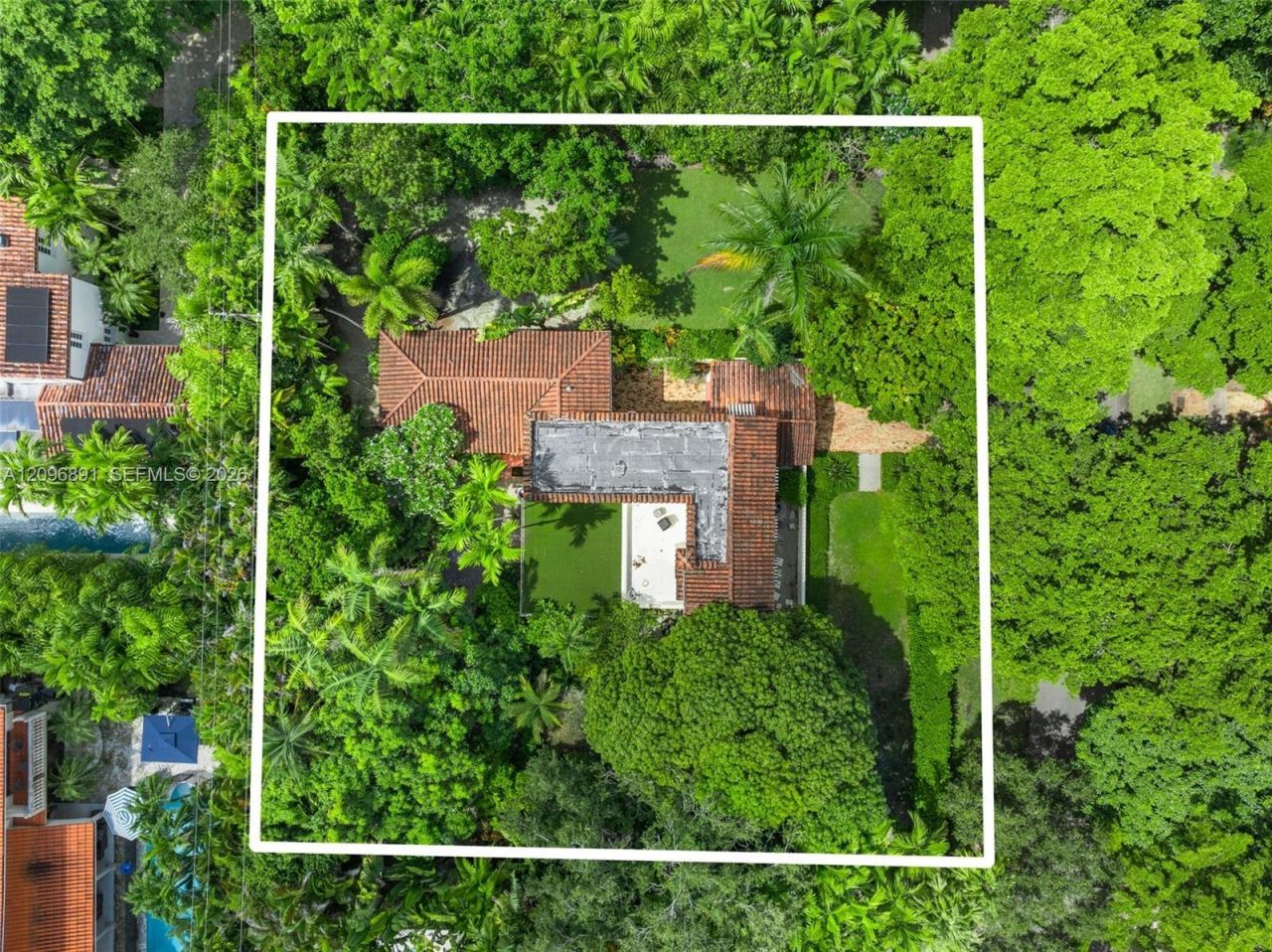 1140 Asturia Ave, Coral Gables, FL 33134 Photo