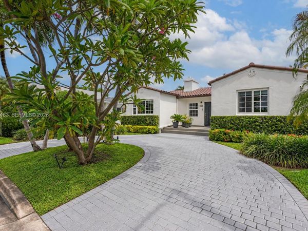 8827 Hawthorne Ave , Unit -, Surfside, FL 33154
