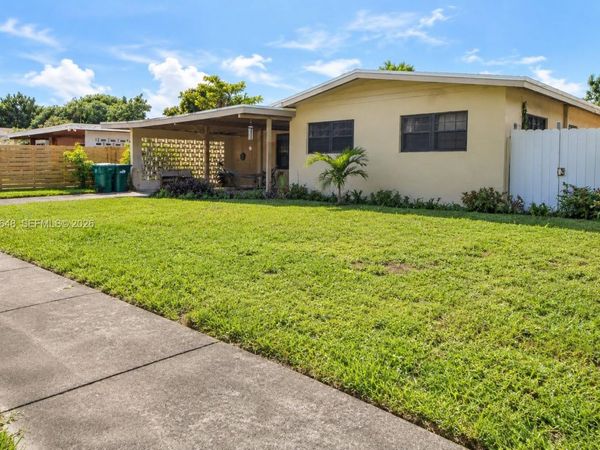 1140 NE 110th Ter , Miami, FL 33161
