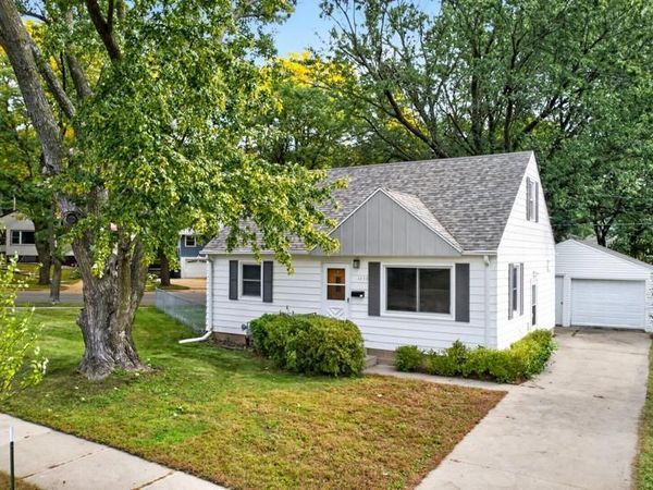 1438 15th Avenue NW, Rochester, MN 55901
