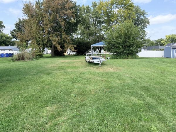 420 Richards Street , Oglesby, IL 61348